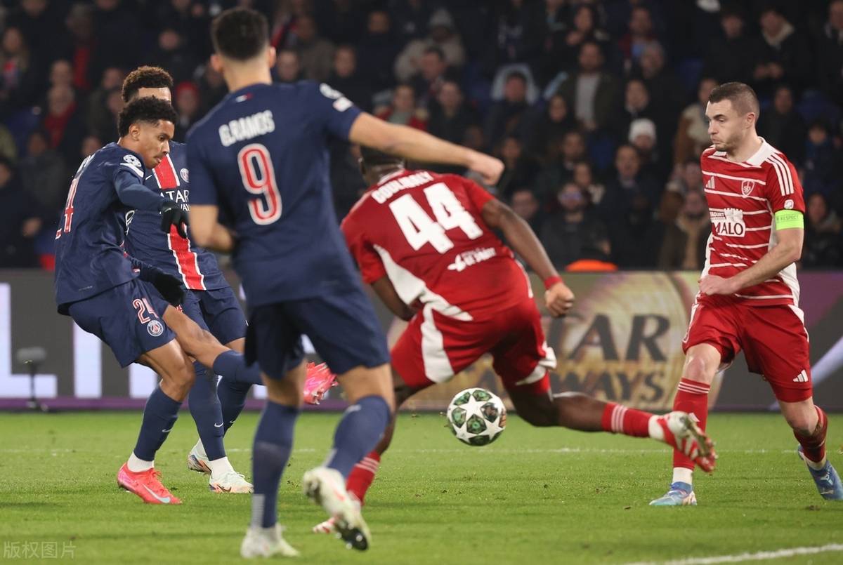 Ning关键时刻伤愈复出，巴黎圣日耳曼助力球队获胜！